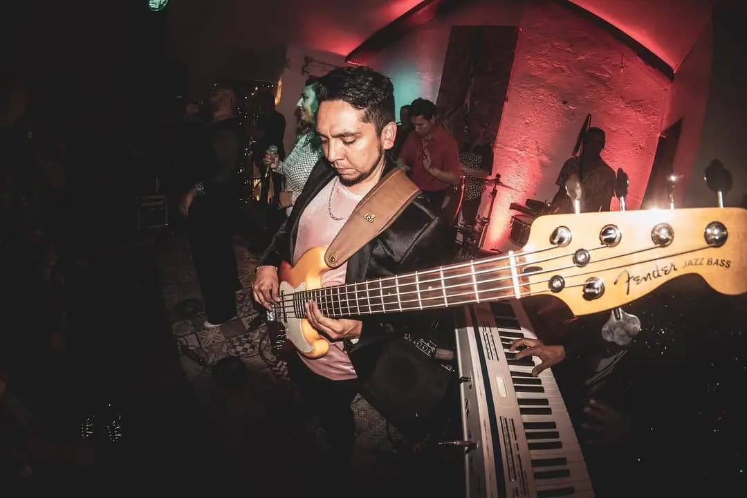 Banda en vivo en Bar Social La Morada